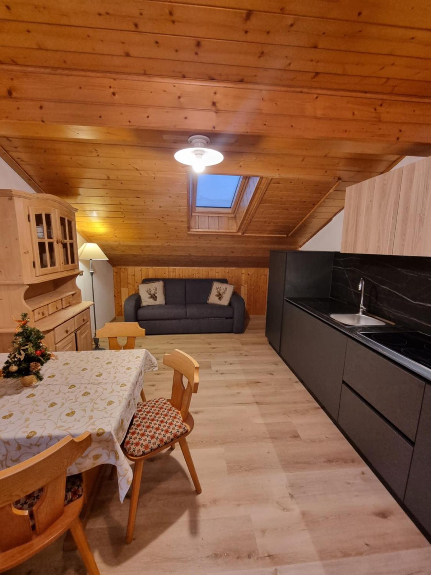 Ferienwohnung Cesa Elena Canazei Exterior foto