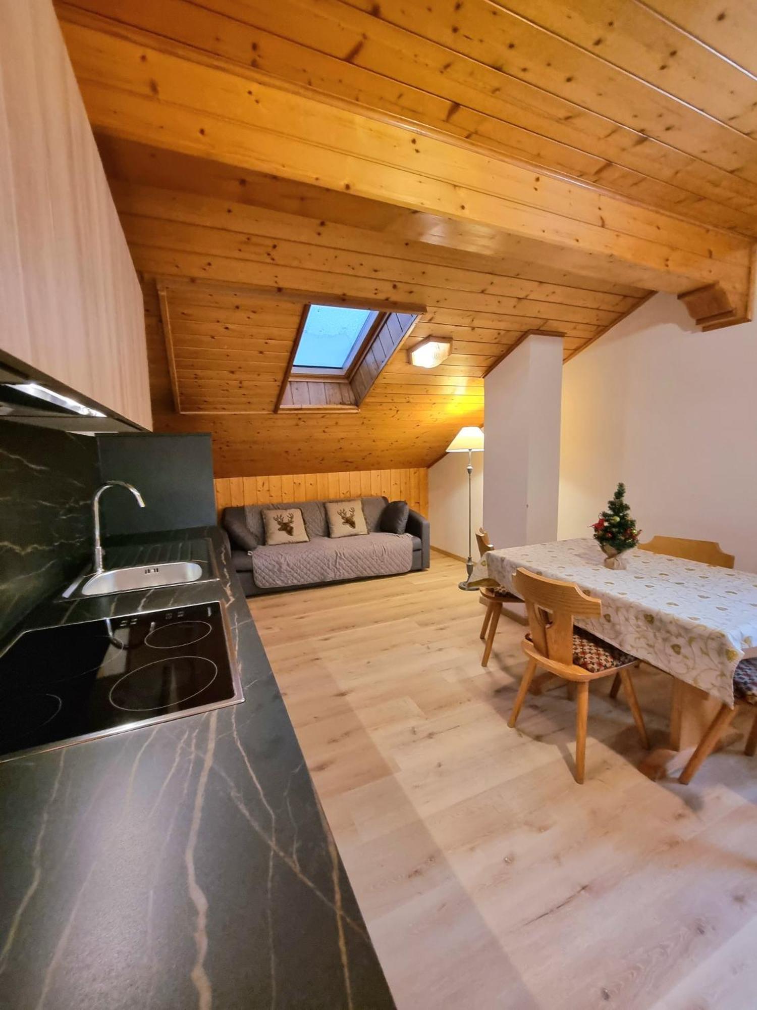 Ferienwohnung Cesa Elena Canazei Exterior foto